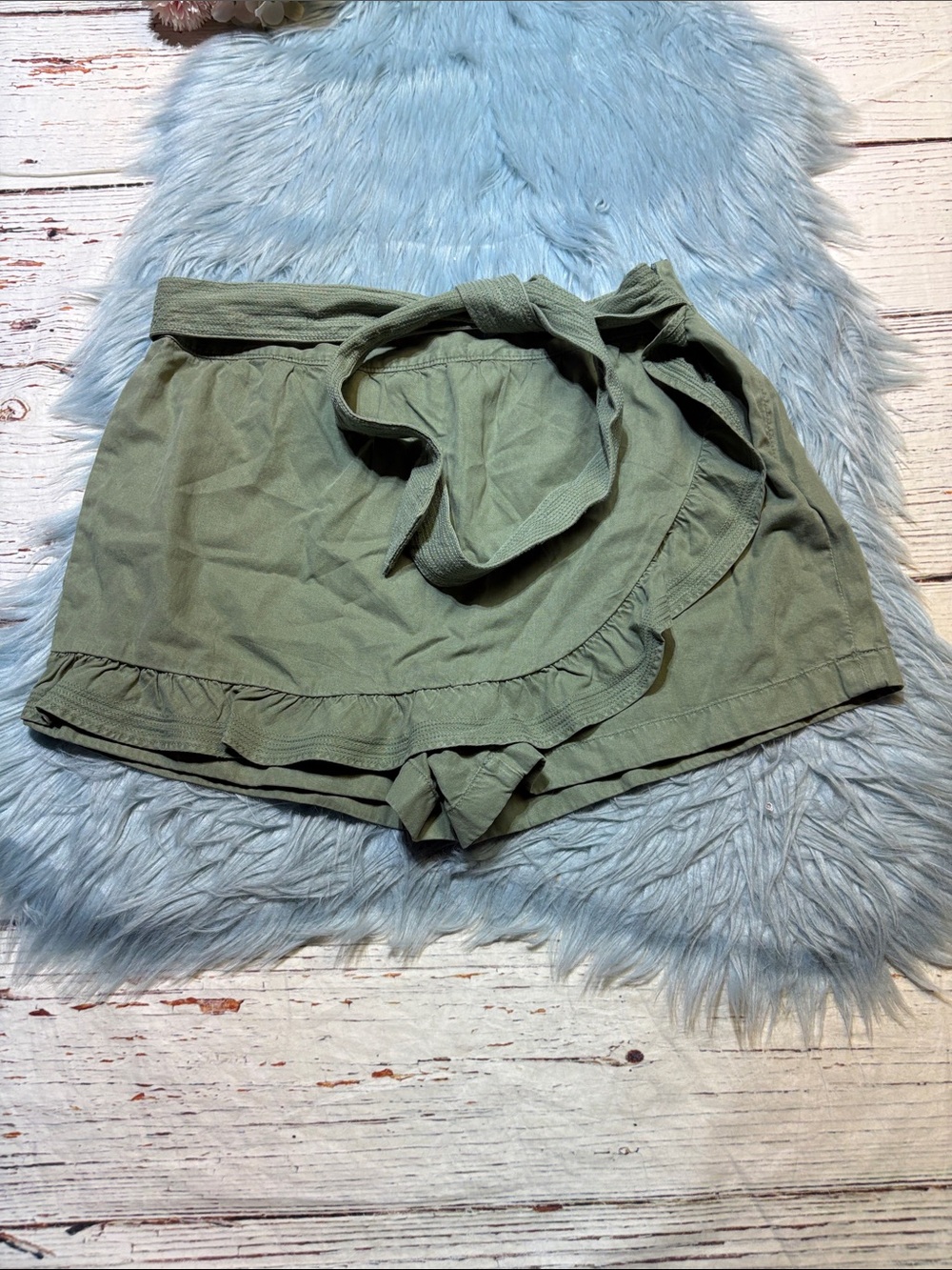 NWT Vineyard Vines Trapunto Stitch Green Shorts sz 14